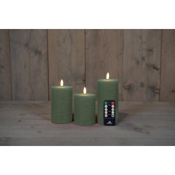 Colección de velas LED de Anna, llama 3D rústica, set de 7.5 cm en verde jade, 3 piezas.